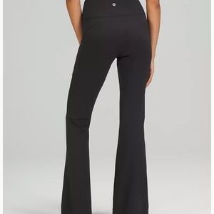 Lululemon groove super high rise flare pant